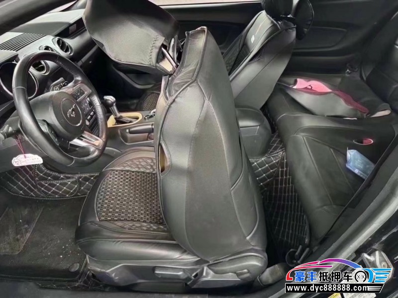 19年福特野马轿车抵押车出售