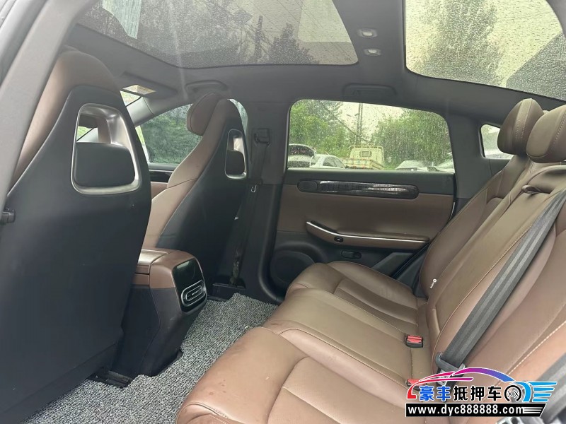 23年零跑c01轿车抵押车出售