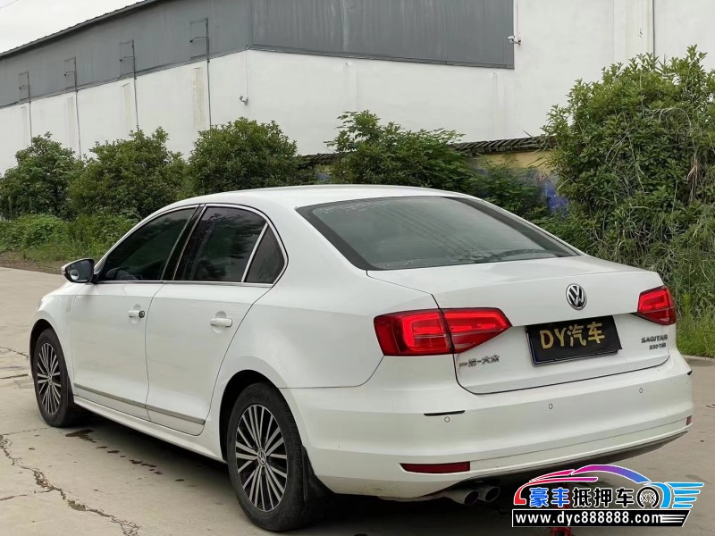 17年大众速腾轿车抵押车出售