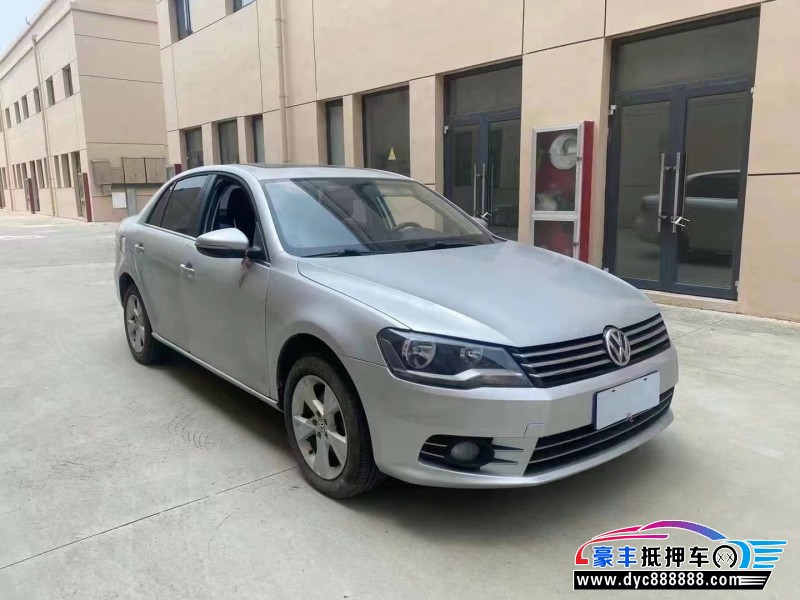 15年大众宝来轿车抵押车出售
