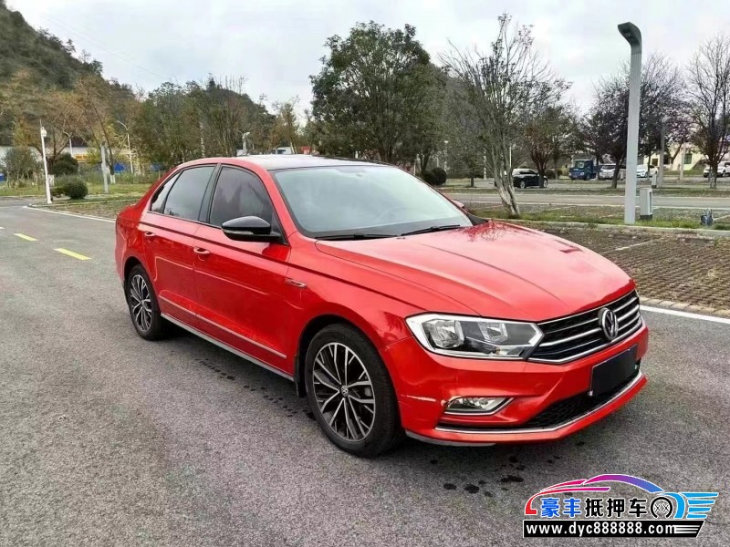 18年大众宝来轿车抵押车出售