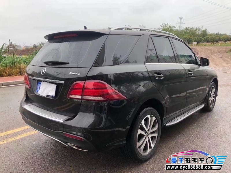 18年奔驰GLE轿车抵押车出售