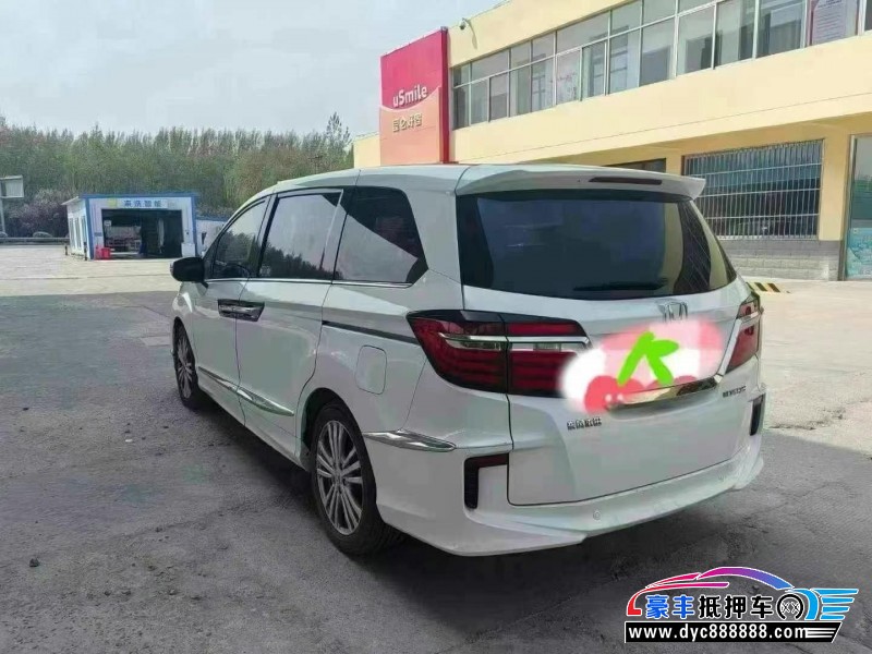 16年本田艾力绅轿车抵押车出售