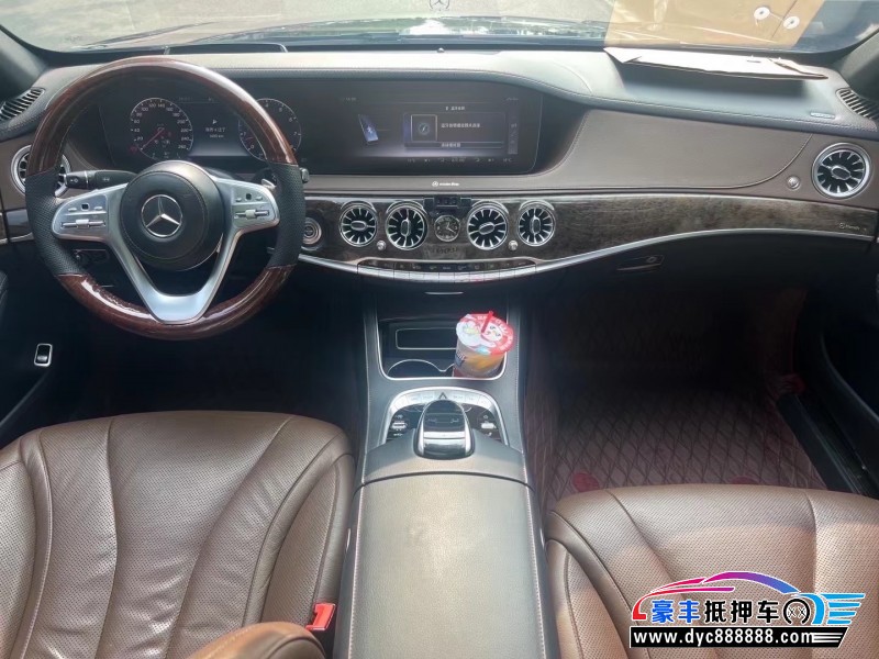 18年奔驰S轿车抵押车出售