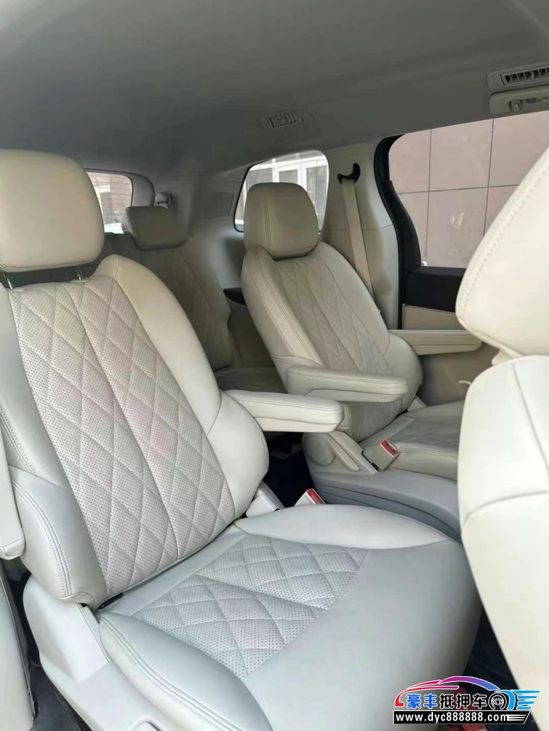 22年别克GL8轿车抵押车出售