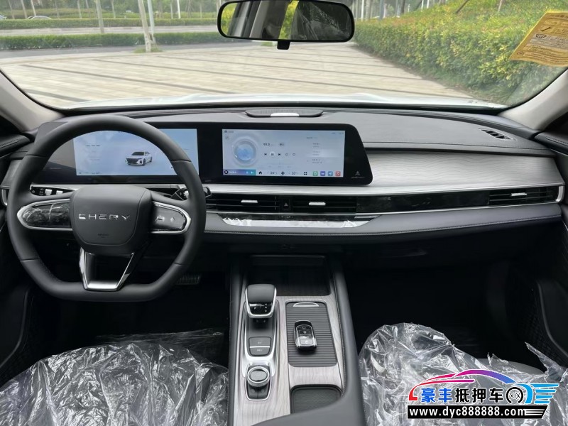 24年奇瑞风云轿车抵押车出售