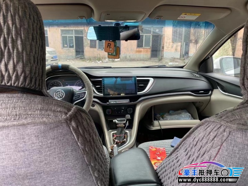 18年别克英朗轿车抵押车出售