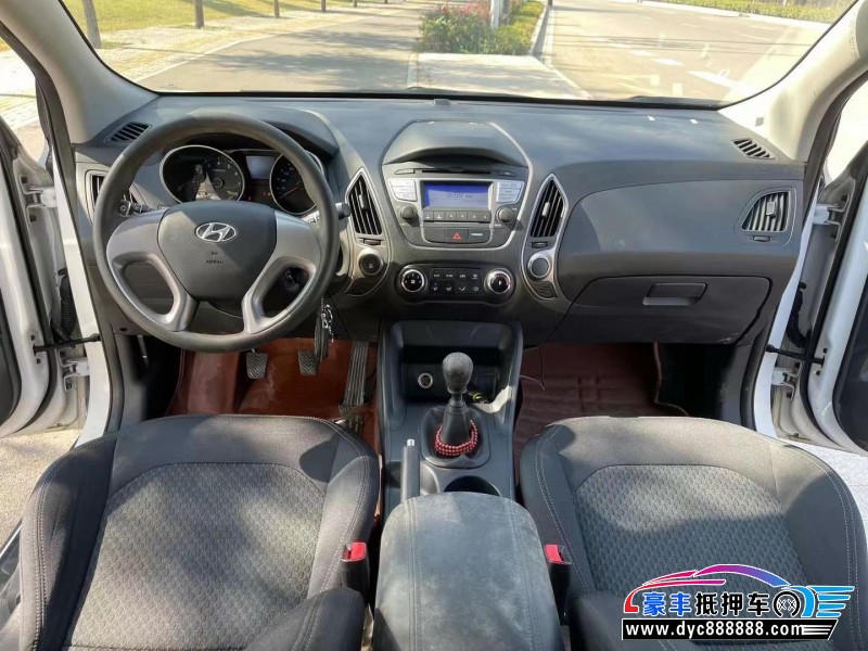 17年现代ix35SUV抵押车出售