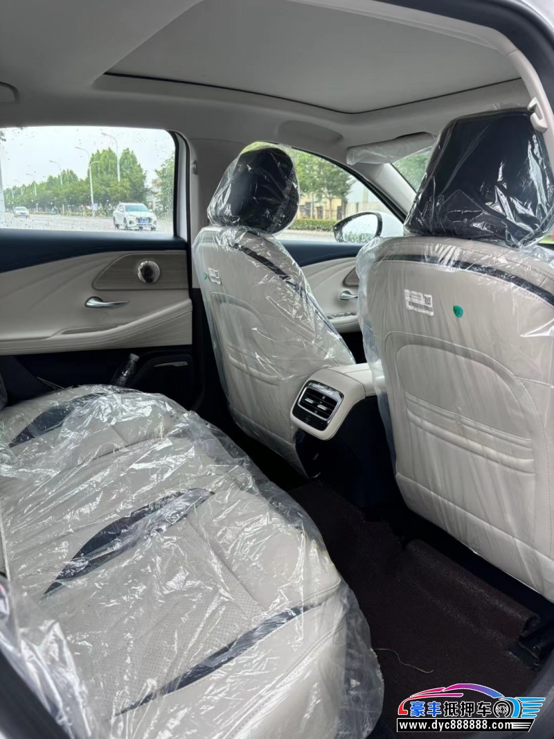 24年奇瑞艾瑞泽轿车抵押车出售