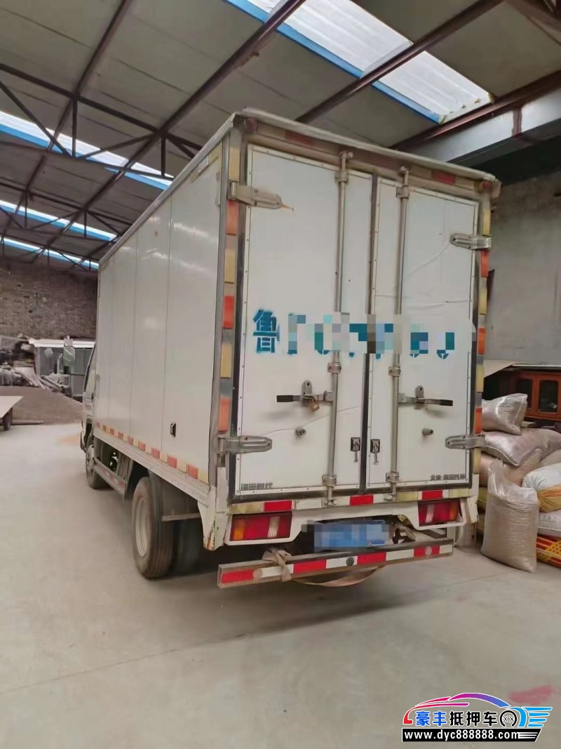 20年厢货厢货轿车抵押车出售