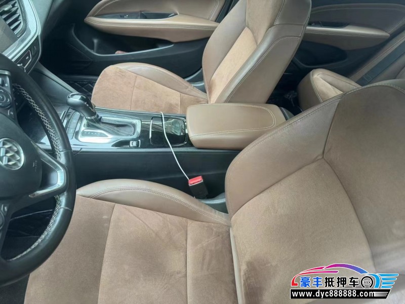 18年别克君威轿车抵押车出售