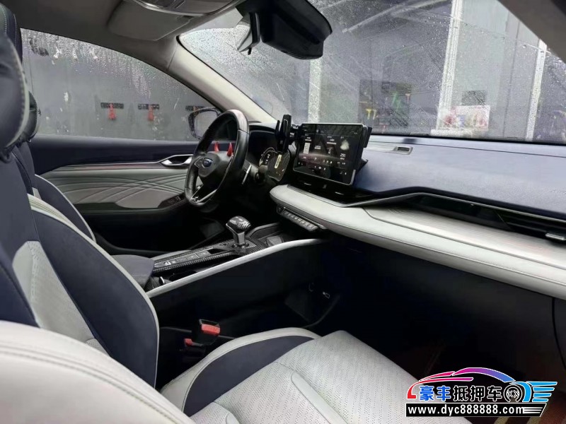 24年吉利星瑞轿车抵押车出售