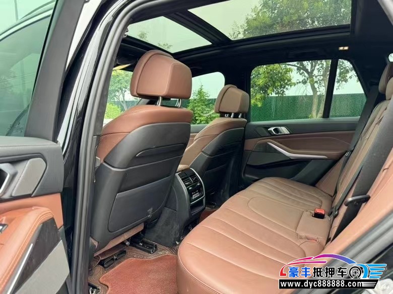 22年宝马X5轿车抵押车出售