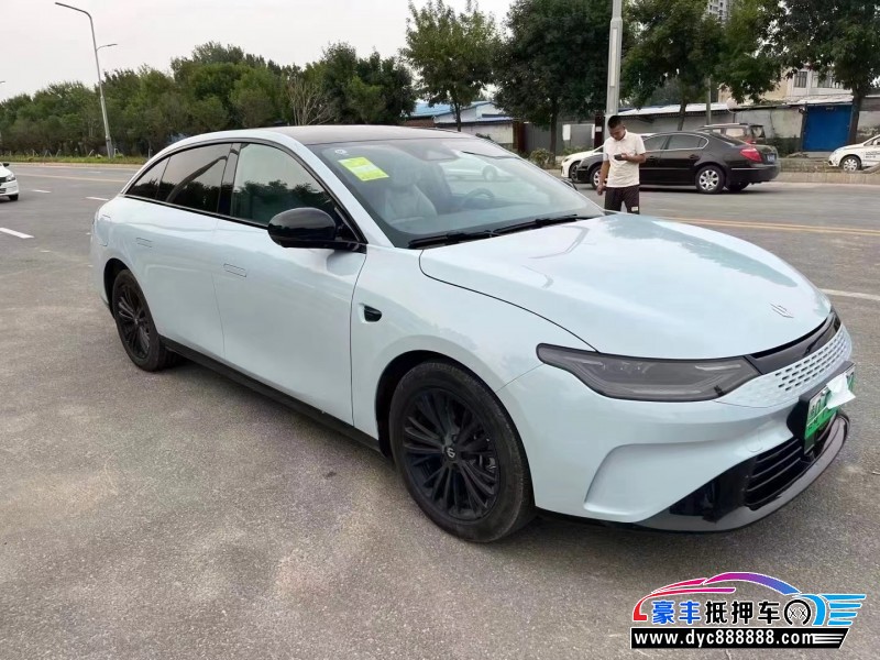 24年零跑c01轿车抵押车出售