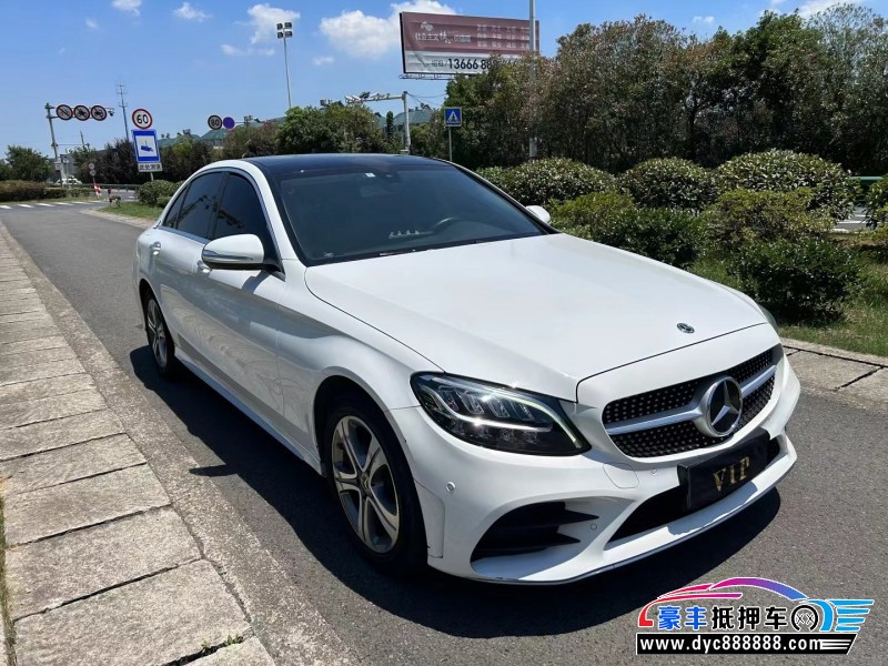 20年奔驰C轿车抵押车出售