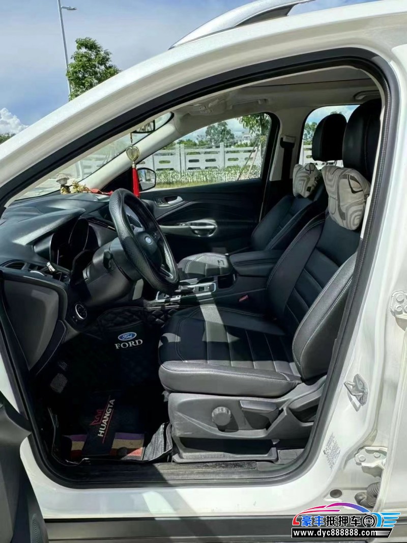 19年福特翼虎轿车抵押车出售