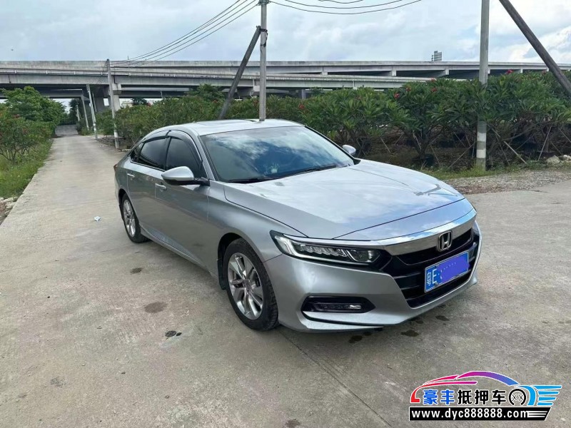 19年本田雅阁轿车抵押车出售