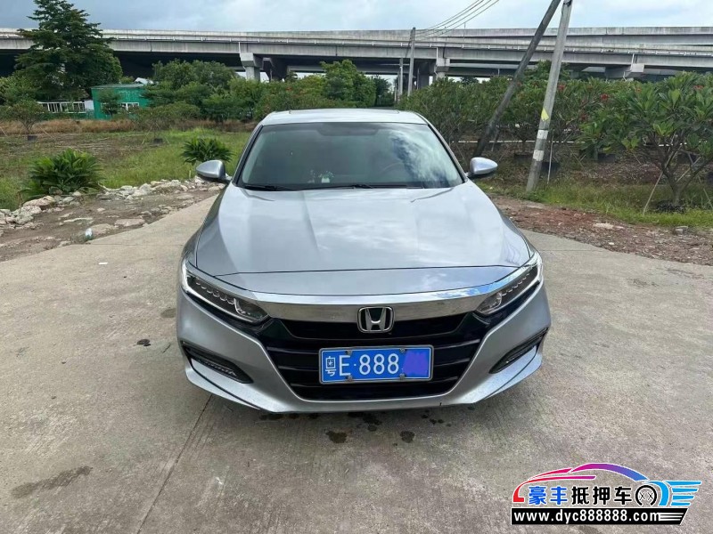 19年本田雅阁轿车抵押车出售