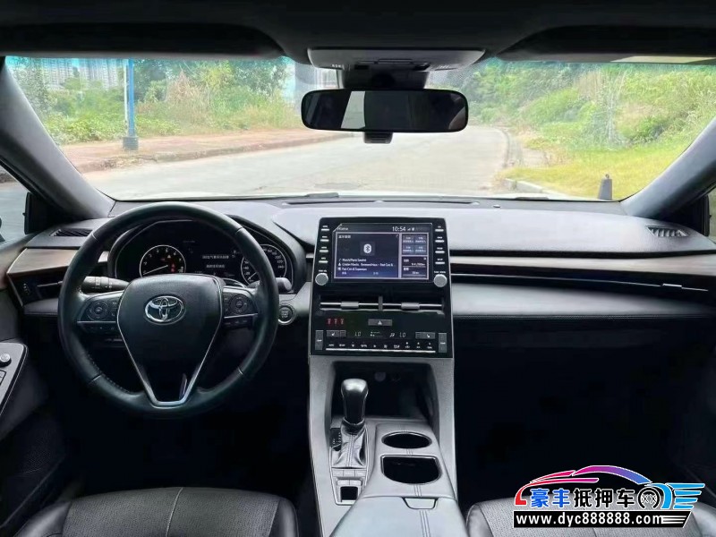 20年丰田亚洲龙轿车抵押车出售