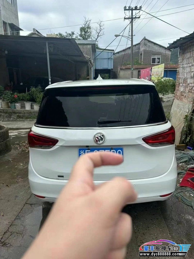 19年别克别克GL6轿车抵押车出售