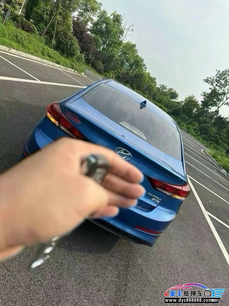 19年现代领动轿车抵押车出售