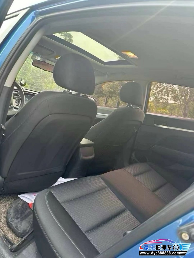 19年现代领动轿车抵押车出售