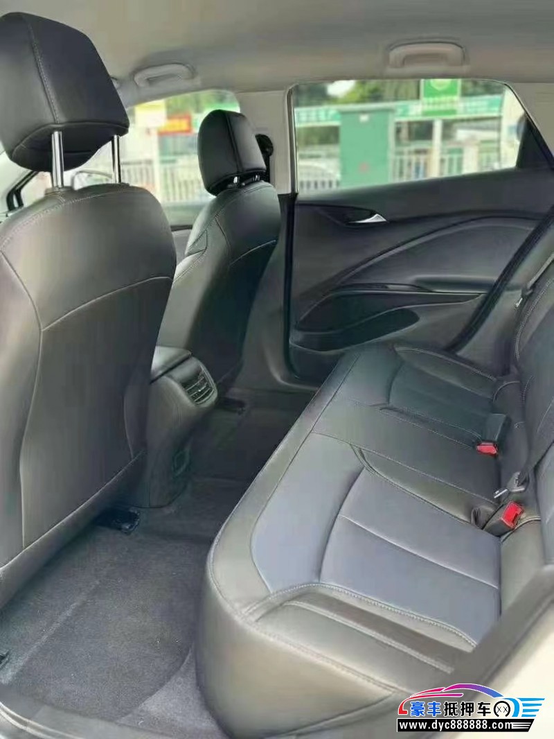 24年别克微蓝轿车抵押车出售