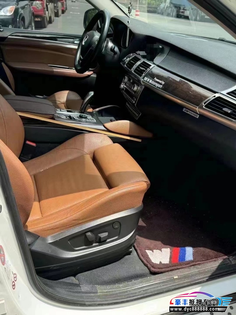 12年宝马X6轿车抵押车出售