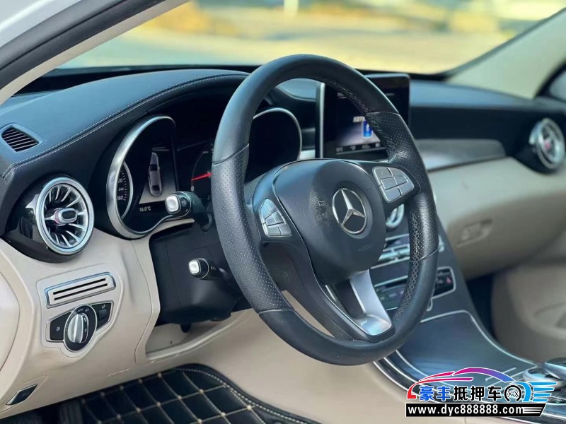 17年奔驰C轿车抵押车出售