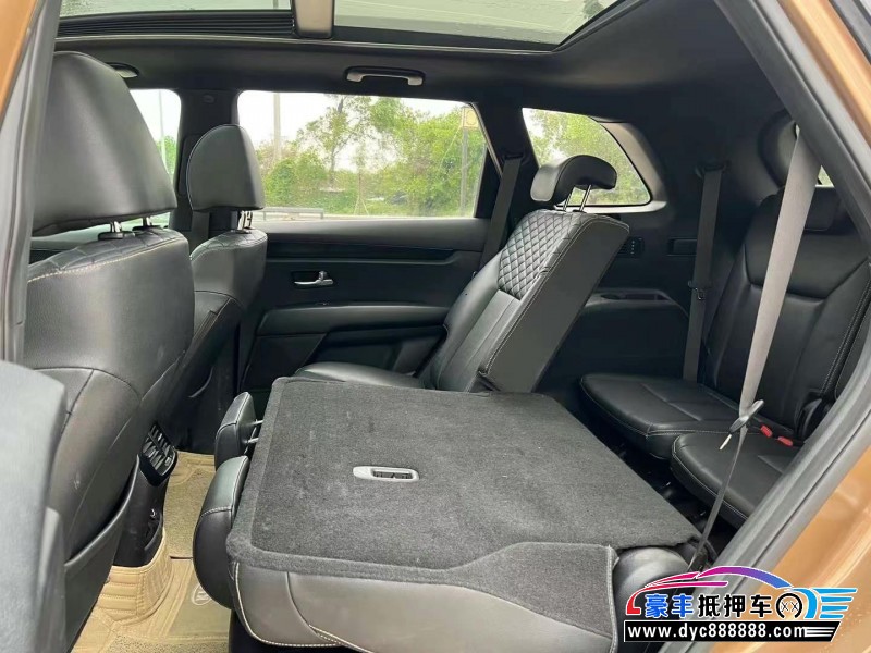 18年起亚KX7轿车抵押车出售