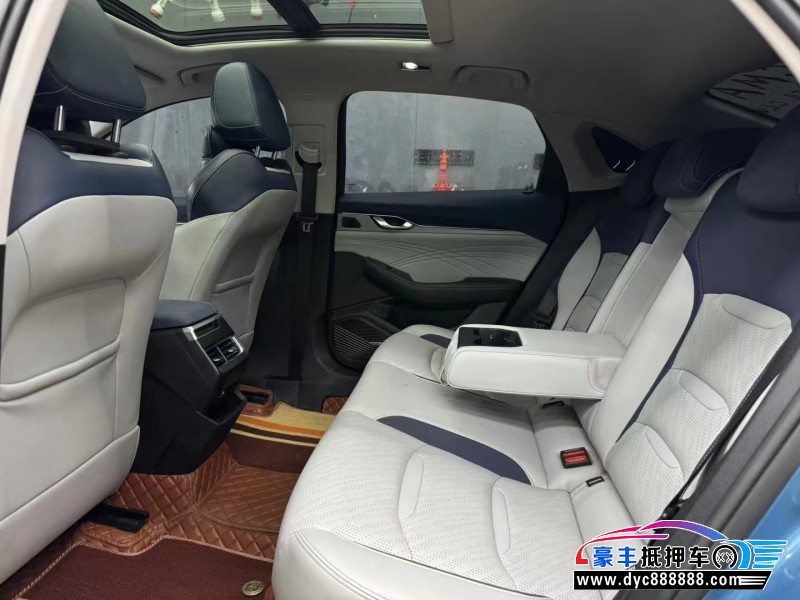 21年吉利星瑞轿车抵押车出售