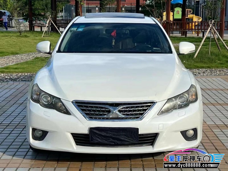 13年丰田锐志轿车抵押车出售