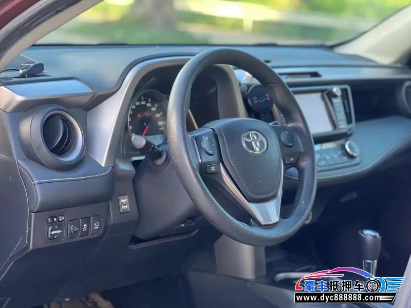 17年丰田RAV4轿车抵押车出售