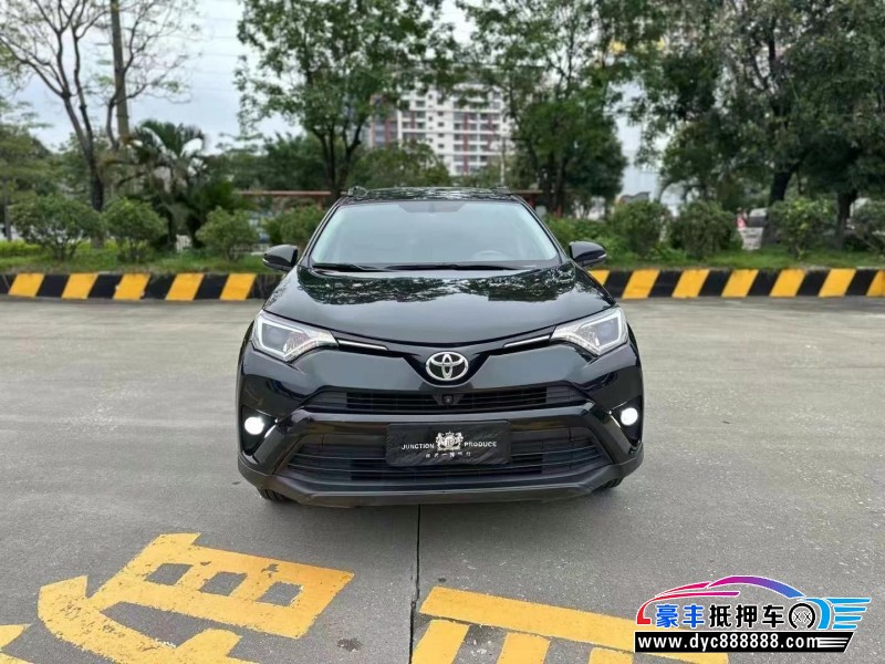 18年丰田RAV4轿车抵押车出售