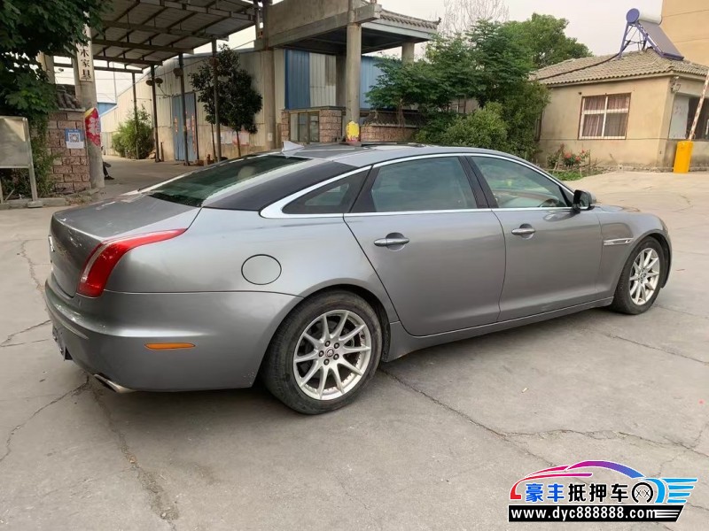 13年捷豹XJL轿车抵押车出售