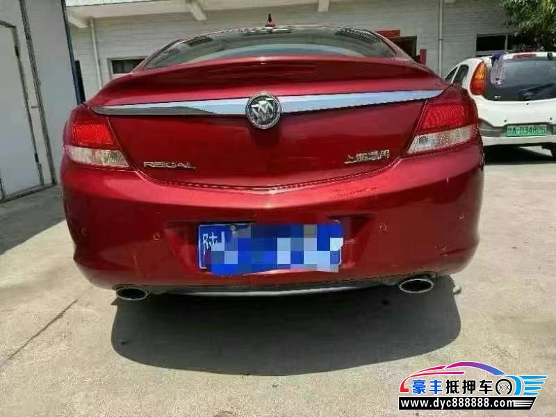 12年别克君威轿车抵押车出售