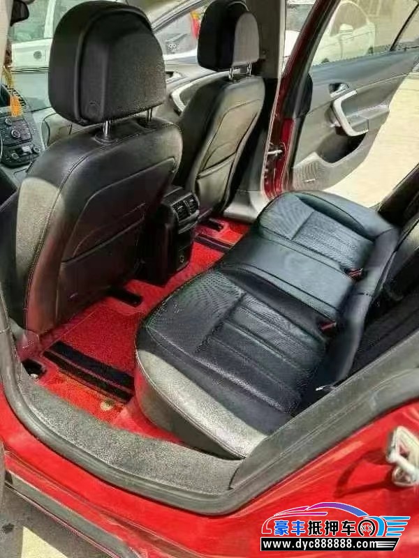 12年别克君威轿车抵押车出售