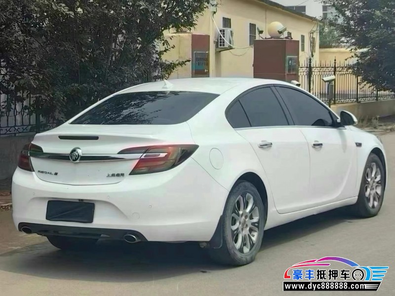 15年别克君威轿车抵押车出售