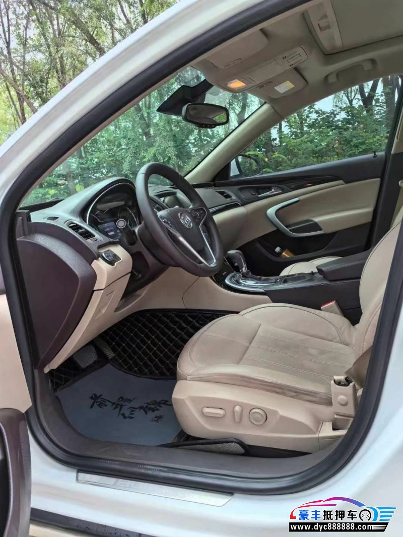 14年别克君威轿车抵押车出售