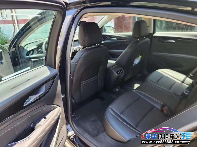 23年别克君威轿车抵押车出售