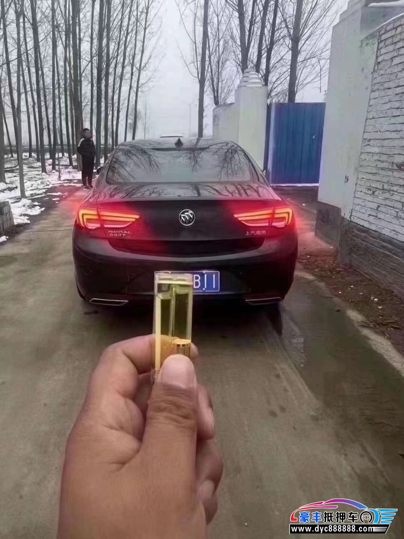 21年别克君威轿车抵押车出售