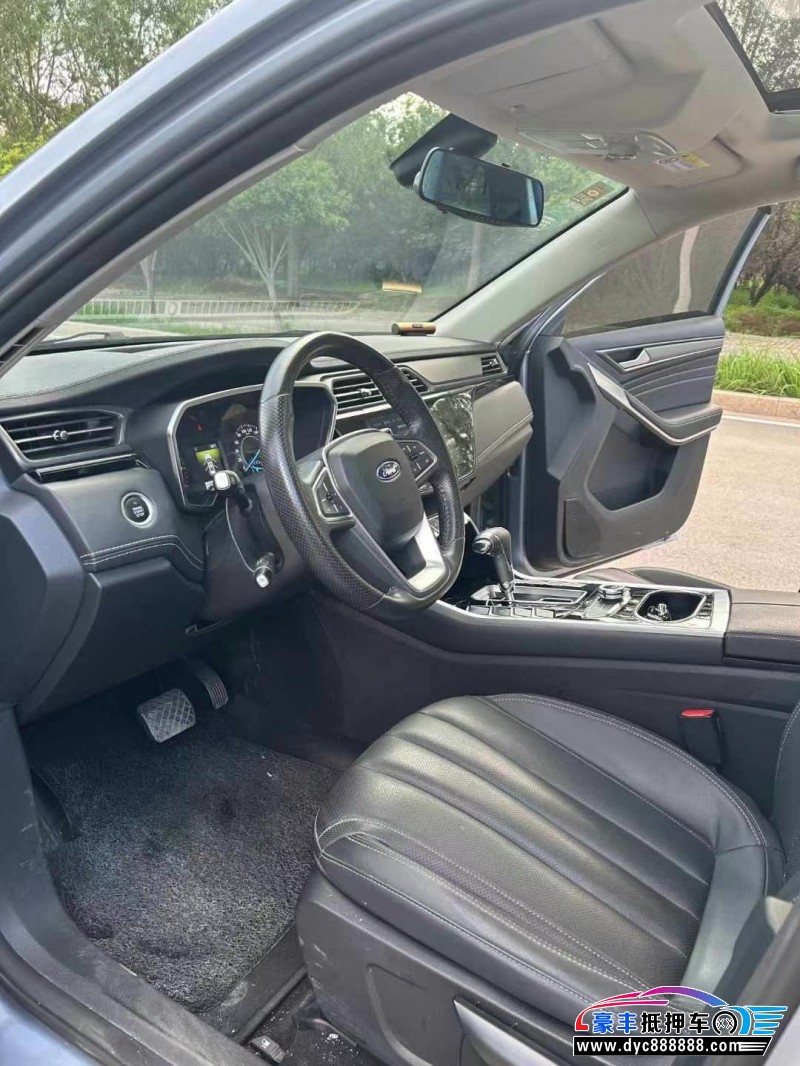 20年福特领界轿车抵押车出售