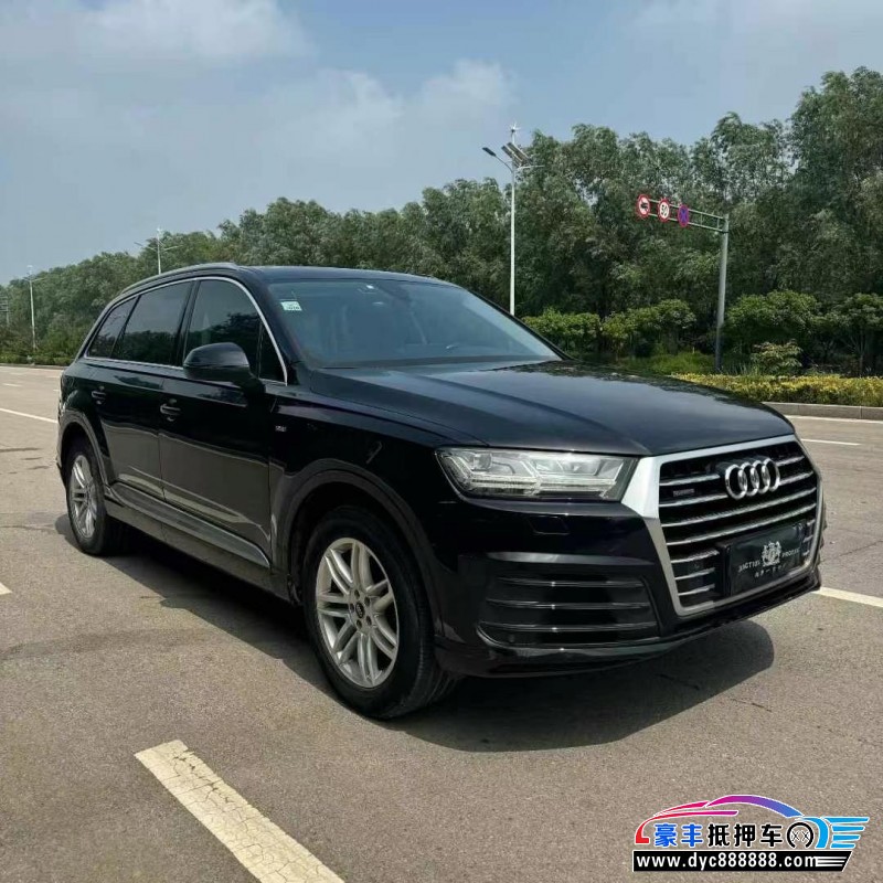 18年奥迪Q7轿车抵押车出售