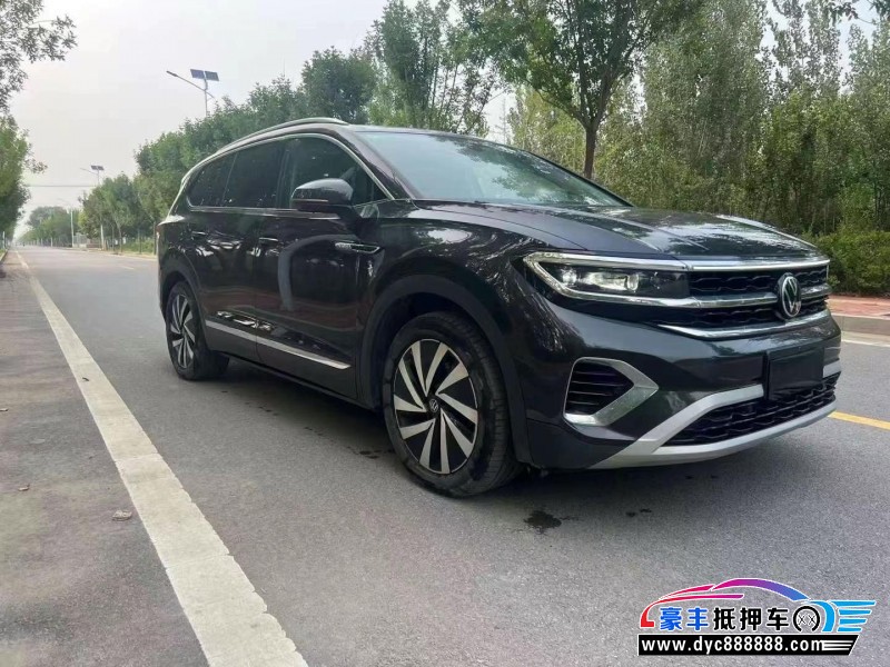 21年大众揽镜轿车抵押车出售