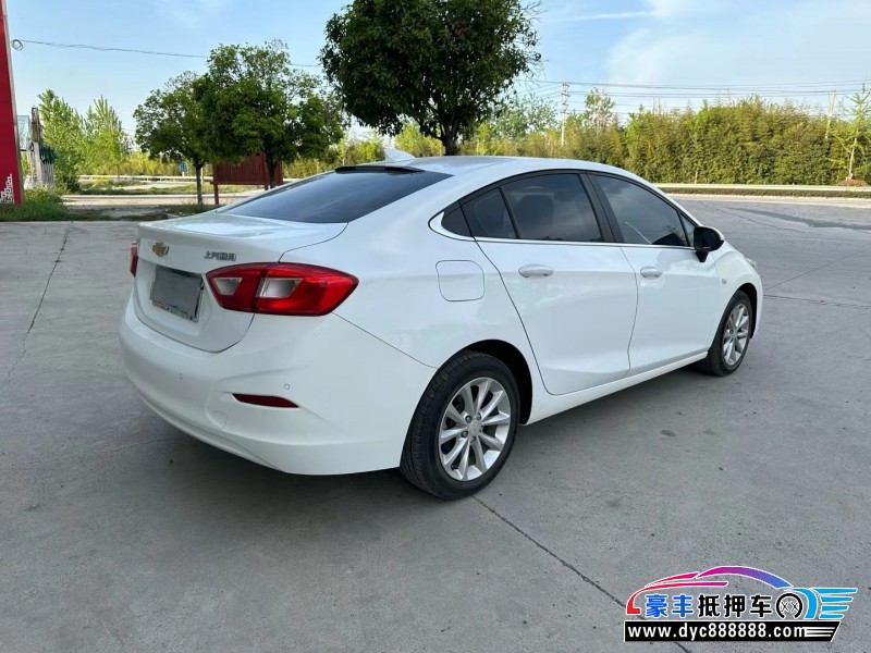 17年雪佛兰科鲁兹轿车抵押车出售