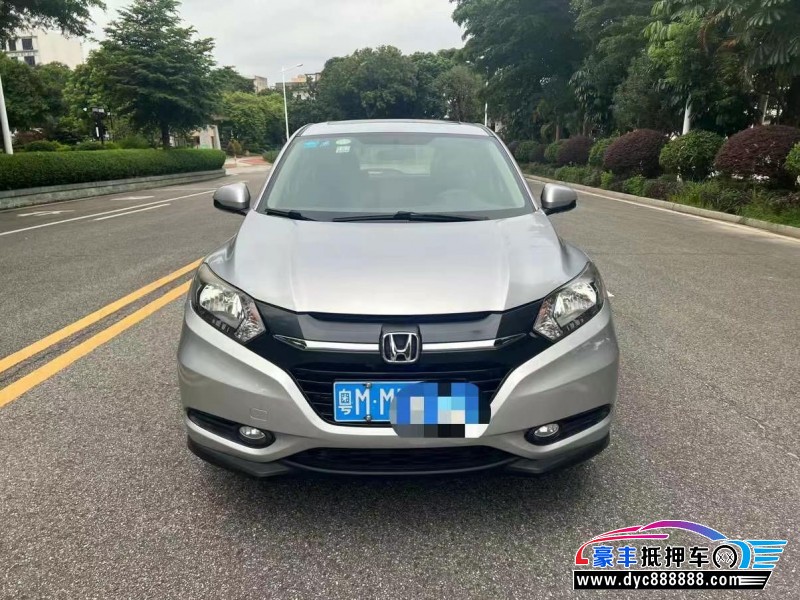 16年本田缤智轿车抵押车出售