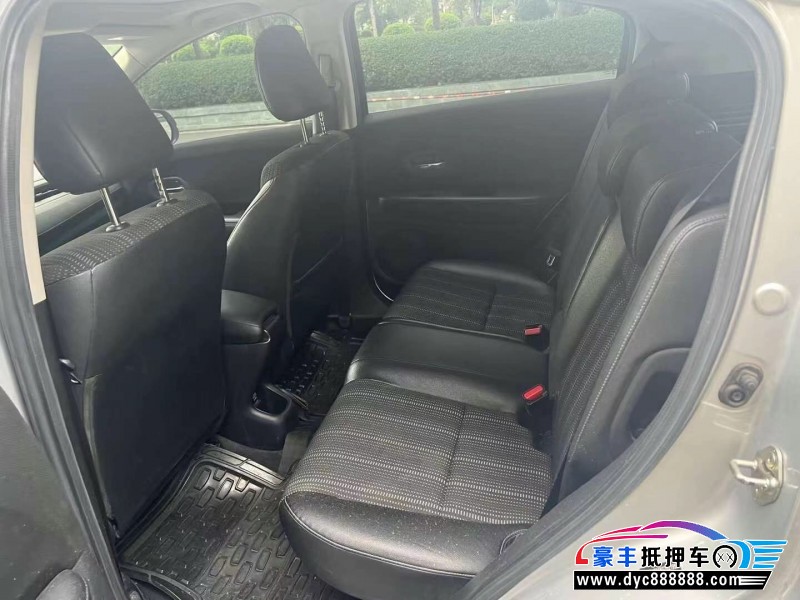 16年本田缤智轿车抵押车出售