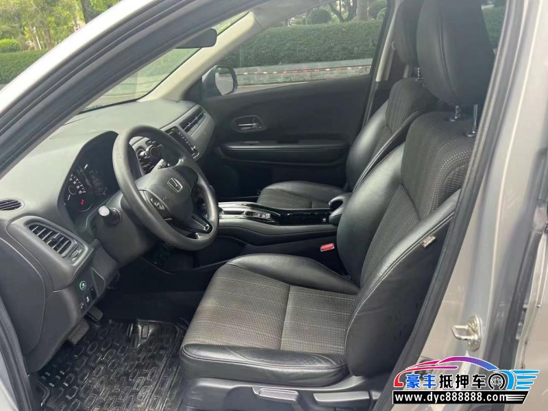 16年本田缤智轿车抵押车出售