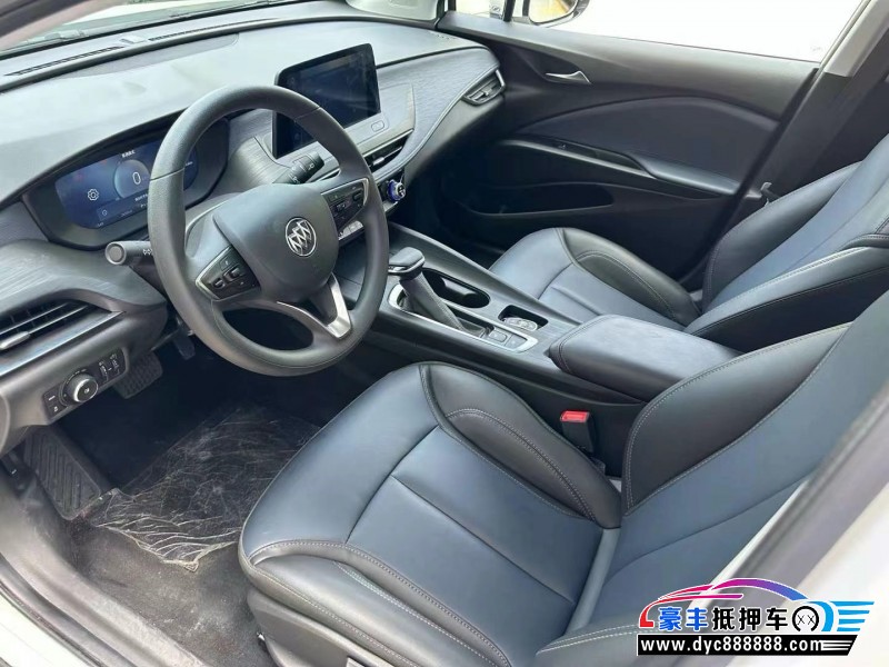 24年别克微蓝轿车抵押车出售