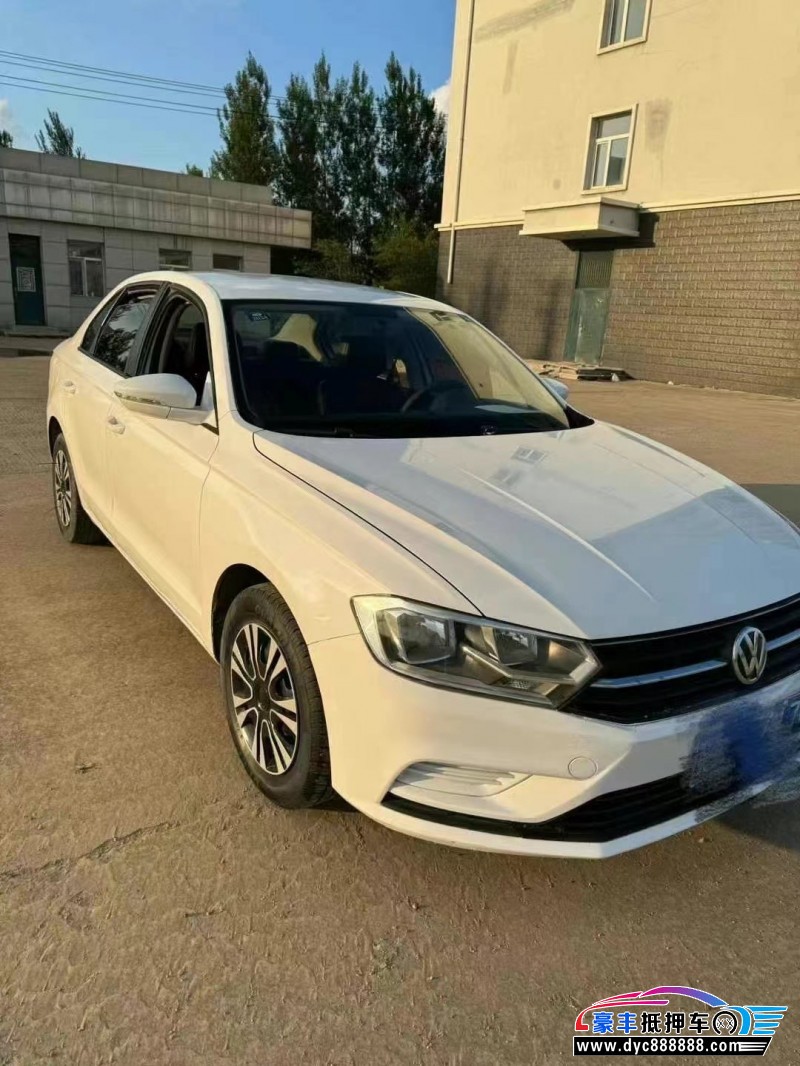 18年大众宝来轿车抵押车出售